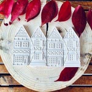 forma-domek-dekorace-u-kreativni-blanky