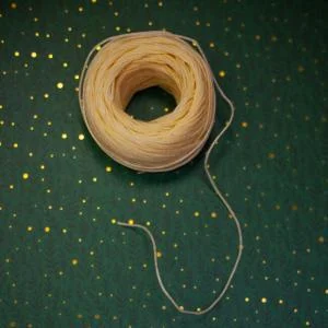 voskovany-knot-zluty