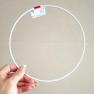 kovovy-kruh-bily-18cm