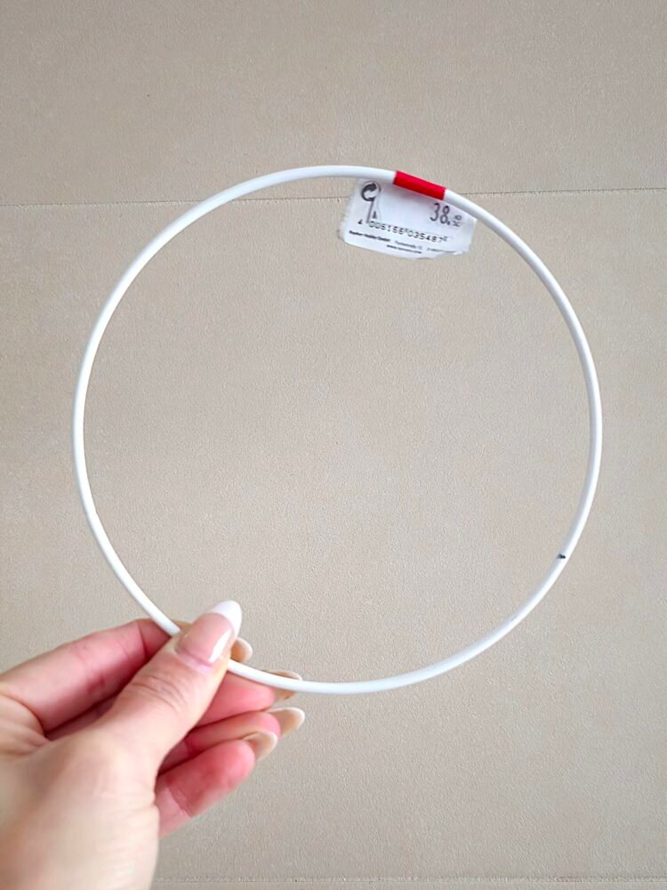 Kovový kruh, bílý 15 cm 3 kovovy-kruh-bily