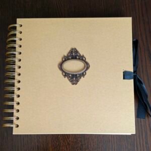 kovovy-ramecek-scraobooking