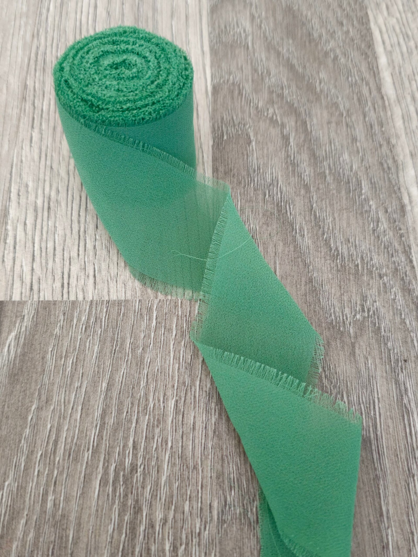 Šifonová stuha 40 mm / cca 5 m - zelená 2 lehka-sifonova-stuha