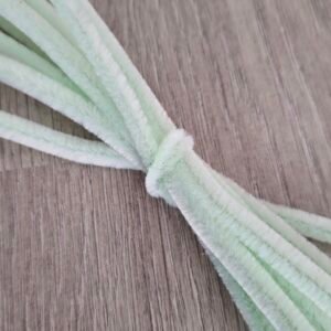 zinylkovy-chlupaty-dratek