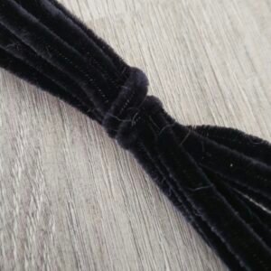 zinylka-chlupaty-dratek