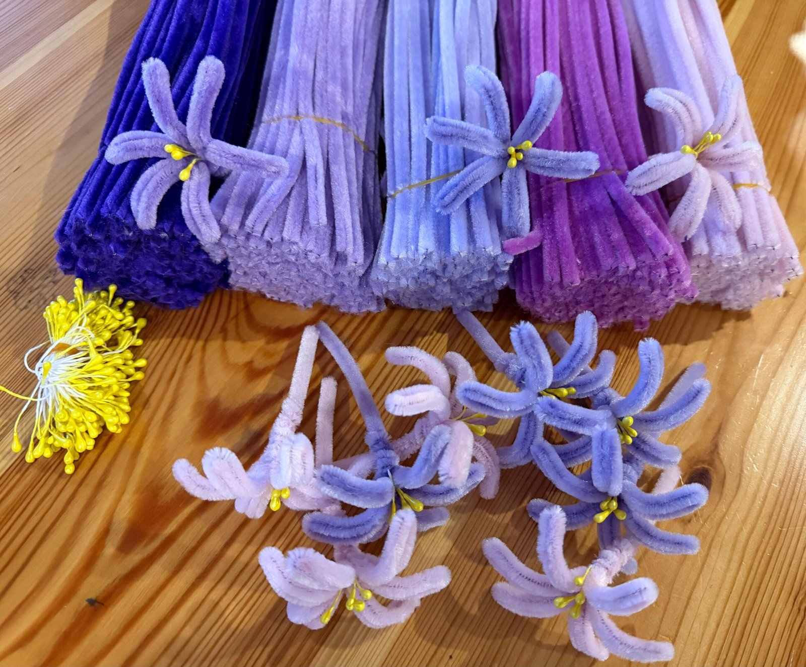 Žinylkový chlupatý drát 10 ks - mix barev 3 chlupaty-dratek-zinylka