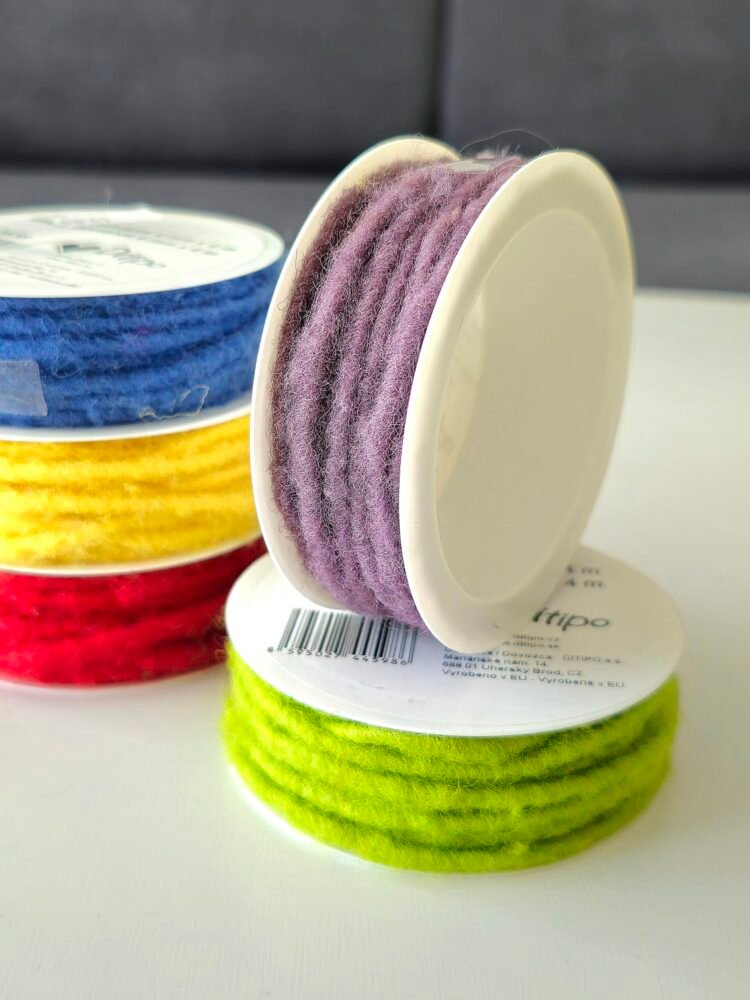 Vlněný provázek 4 mm / 4m fialový 1 fialova-vlna