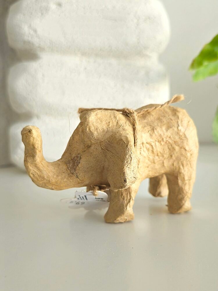 Figurka z kartonu Slon (10 x 6,5 cm) 1 slon-figurka-karton