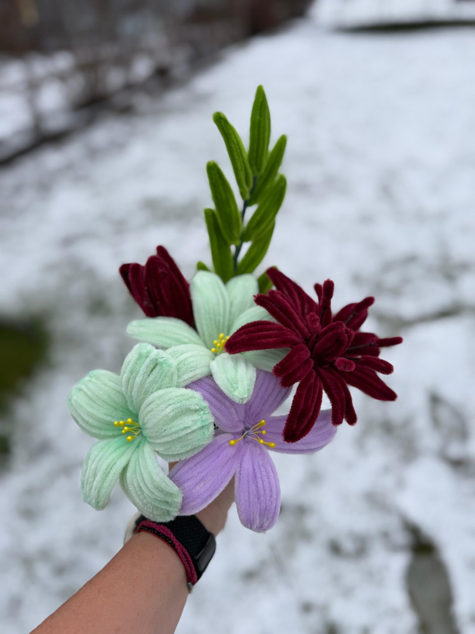 Žinylkový chlupatý drát 10 ks - světle fialový (2. zleva) 2 kvety-zinylka-dratek