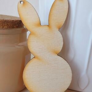 výřez-dřevo-zajíček