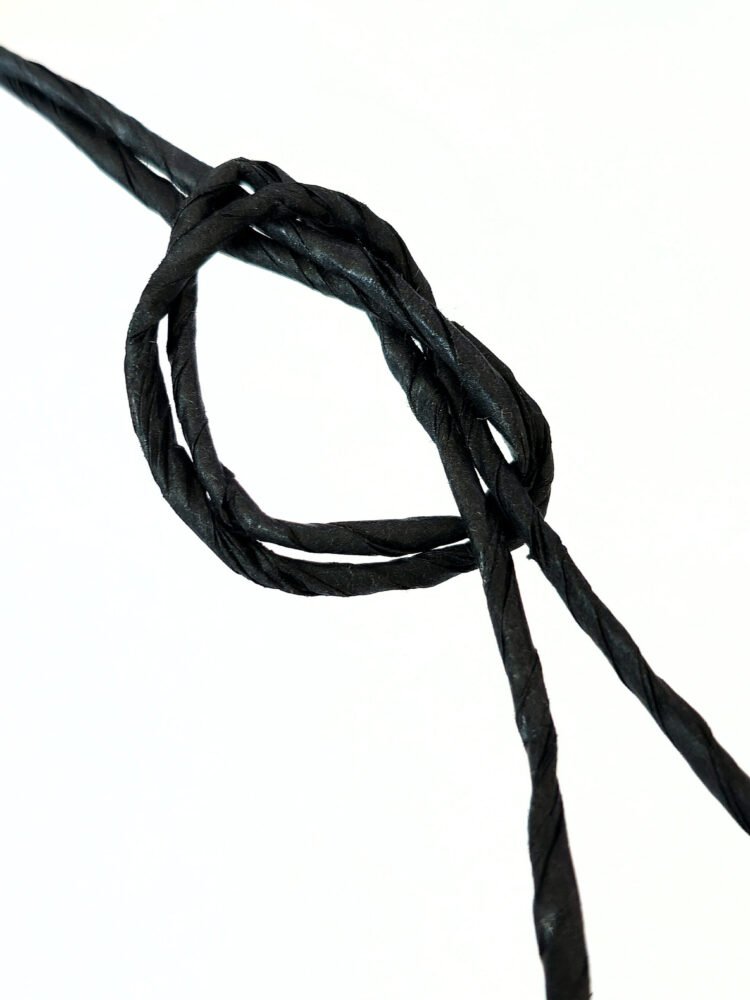 Papírový provázek černý (1m) 1 černý-provázek-z-papíru