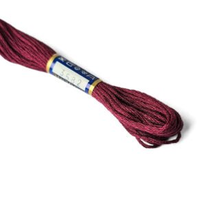 vyšívací-příze-vínová-bordová