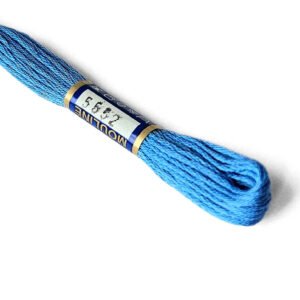 vyšívací-příze-modrá