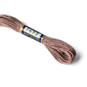 vyšívací-příze-hnědá