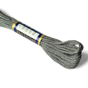 vyšívací-příze-šedá
