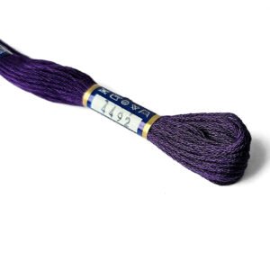 vyšívací-příze-fialová