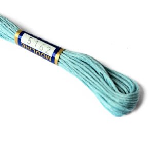 vyšívací-příze-mlhavě-modrá